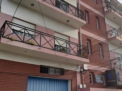 Alquiler Departamento monoambiente 35 años, Contrafrente, Este, Brown 1300 piso 3, Ramos Mejia | Inmuebles Clarín
