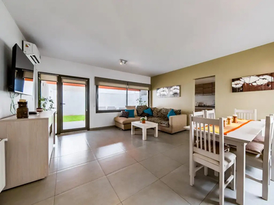 Casa Temporal 4 ambientes 5 años, 360m2, con balcón, Celso Barrios 3600, Claros del Bosque | Inmuebles Clarín