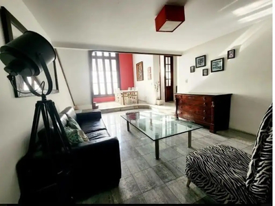 Casa Temporal 8 ambientes 30 años, 370m2, Carlos Calvo 900, San Telmo | Inmuebles Clarín