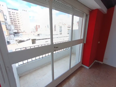 Departamento Alquiler 50 años 3 ambientes, Contrafrente, 80m2, Larrea 800 piso 6, Barrio Norte | Inmuebles Clarín