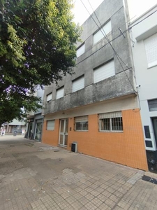 Departamento en Alquiler en La Plata (Casco Urbano) Plaza Mateu sobre calle 2, buenos aires