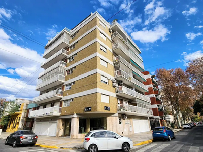 Departamento Venta 4 ambientes 45 años, con balcón, 1 cochera, Condarco 2800, Villa del Parque | Inmuebles Clarín