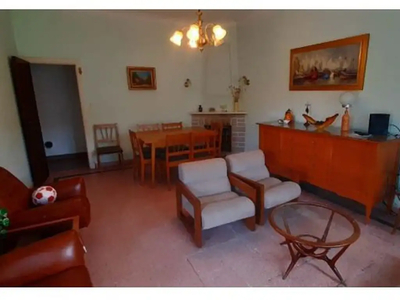 Temporal Casa 34 años 3 dormitorios, 80m2, 1 cochera, Calle 30 Y 0, Miramar, Bolivar | Inmuebles Clarín