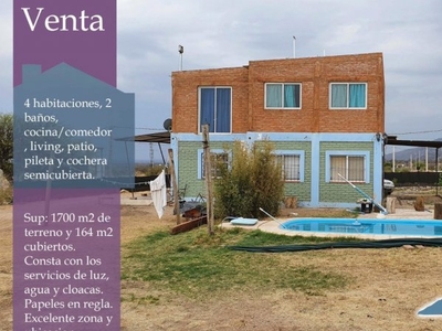 Casa en Venta en San Luis - Sierras Marianas - 4 dorm - 6 amb - 164 m2 - 1.700 m2 tot.