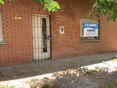Casa en Venta en Zárate - Dueño directo - Maximo Paz 1011 - 3 dorm - 3 amb - 143 m2 tot.