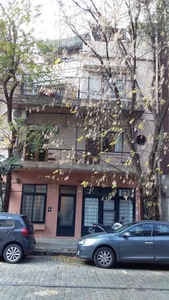 Venta PH edificio entero 3 departamentos y 2 loc. al frente con balcones en Palermo Viejo