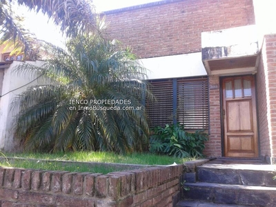 Casa en Alquiler en La Plata (Casco Urbano) La Loma sobre calle 29, buenos aires