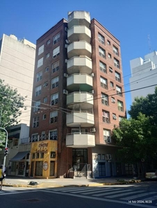 Departamento en Alquiler en La Plata (Casco Urbano) sobre calle 13 esq. 46 n° 701 Dpto. 4b, buenos aires