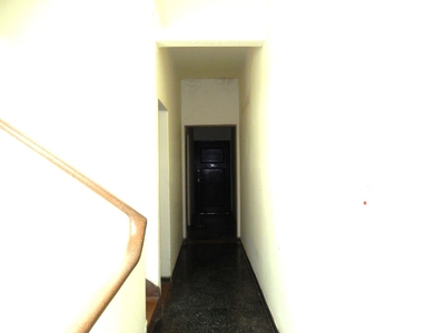 Dpto 2amb-SIN EXPENSAS-1er piso p/escalera.