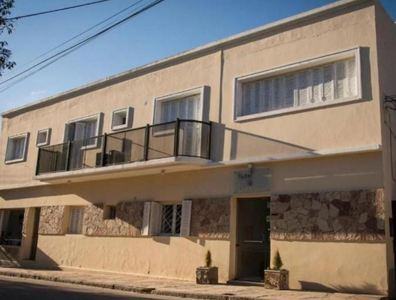 Hotel En Venta - 13 Habitaciones 14 Baños - Estacionamiento - 800mts2 - Capilla Del Monte, Córdoba
