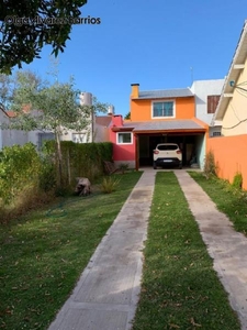 Casa en Venta en Miramar sobre calle Calle 4 2165,