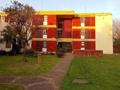 Departamento en Venta en Isidro Casanova, Buenos Aires
