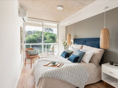 Proyecto Sea Side Suite I En Pocitos, Venta Apartamento De 1 Dormitorio Con Terraza
