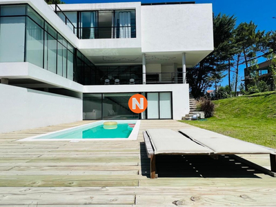 Casa Moderna A Estrenar En La Barra Con Vistas Al Mar