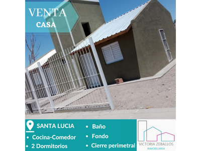 Vendo - Casas De 2 Dorm. Santa Lucia.