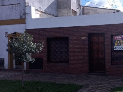 Casa en Venta en Martinez - Juncal 997 - 1 dorm - 64 m2 - 73 m2 tot.