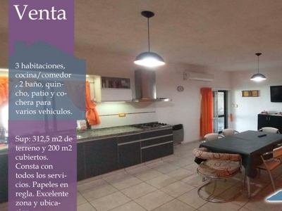 Casa en Venta en San Luis - La Punta - 3 dorm - 6 amb - 200 m2 - 312 m2 tot.