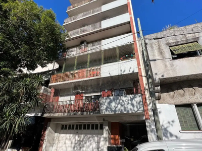 Venta Departamento 50 años 3 dormitorios, 67m2, Frente, Tinogasta 2700 piso 3, Villa del Parque | Inmuebles Clarín