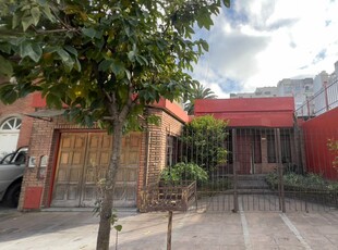 Casa en Alquiler en Haedo, Buenos Aires