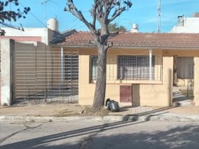 Casa en Venta en Merlo, Buenos Aires