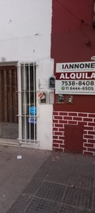 Local en Alquiler en Ramos Mejia, Buenos Aires