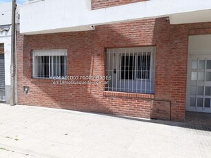 Departamento en Alquiler en La Plata (Casco Urbano) Barrio Norte sobre calle 15, buenos aires