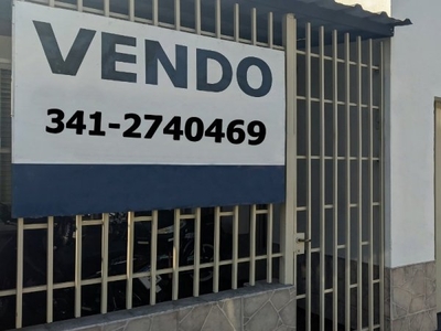 Casa en Venta en Rosario - Dueño directo - Pueyrredón Al 5500 - 2 dorm - 6 amb - 153 m2 - 407 m2 tot.