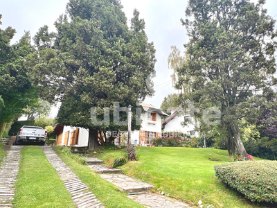 Casa De 4 Dormitorios En Venta, Bariloche