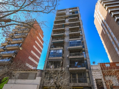 Departamento 3 dormitorios en venta Duplex con cochera en el centro de Rosario