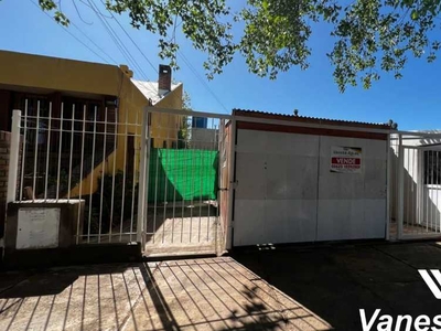 Casa en Venta en General Alvear - Calle Lisandro De La Torre - 4 dorm - 6 amb - 167 m2