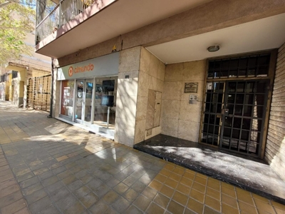 Departamento Céntrico Semi-piso En Calle Mitre Entre Mendoza Y Entre Ríos