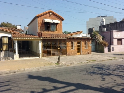 Casa en Venta en Moron, Buenos Aires