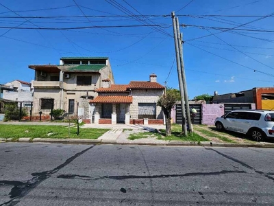 Casa en venta General Pico 958, Villa Domínico, Avellaneda, B1874, Buenos Aires, Arg
