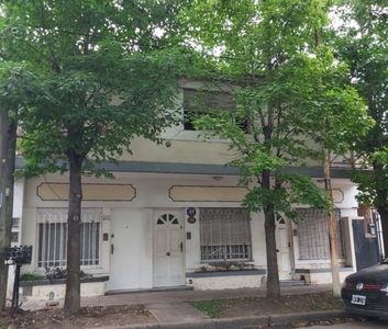 Duplex en Venta en Ramos Mejia, Buenos Aires