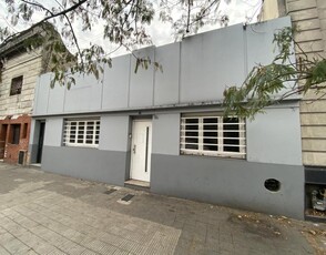 Casa en Venta en La Plata (Casco Urbano) sobre calle 3 514, buenos aires
