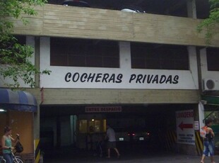 Cochera en venta en Rosario