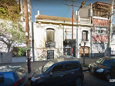 Venta de Casa - 3 e/ 54 y 55, La Plata - 7 dormitorios - 350.00 m2